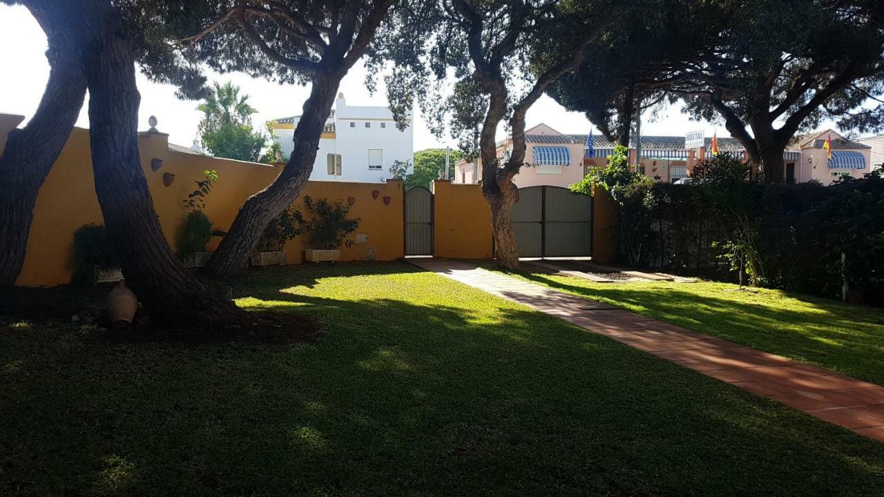 Chalet La Barrosa A 800 Mts Playa Chiclana de la Frontera Exteriör bild